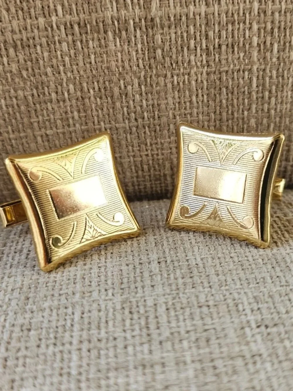 Vintage Cufflinks Gold Tone Fashion Jewelry Men Shirt Cuff links Stud